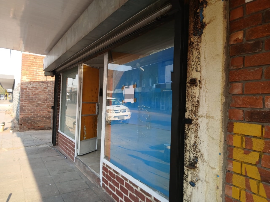 Commercial Property for Sale in Lower Bo-dorp North West